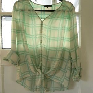 Great Top for Any Occasion